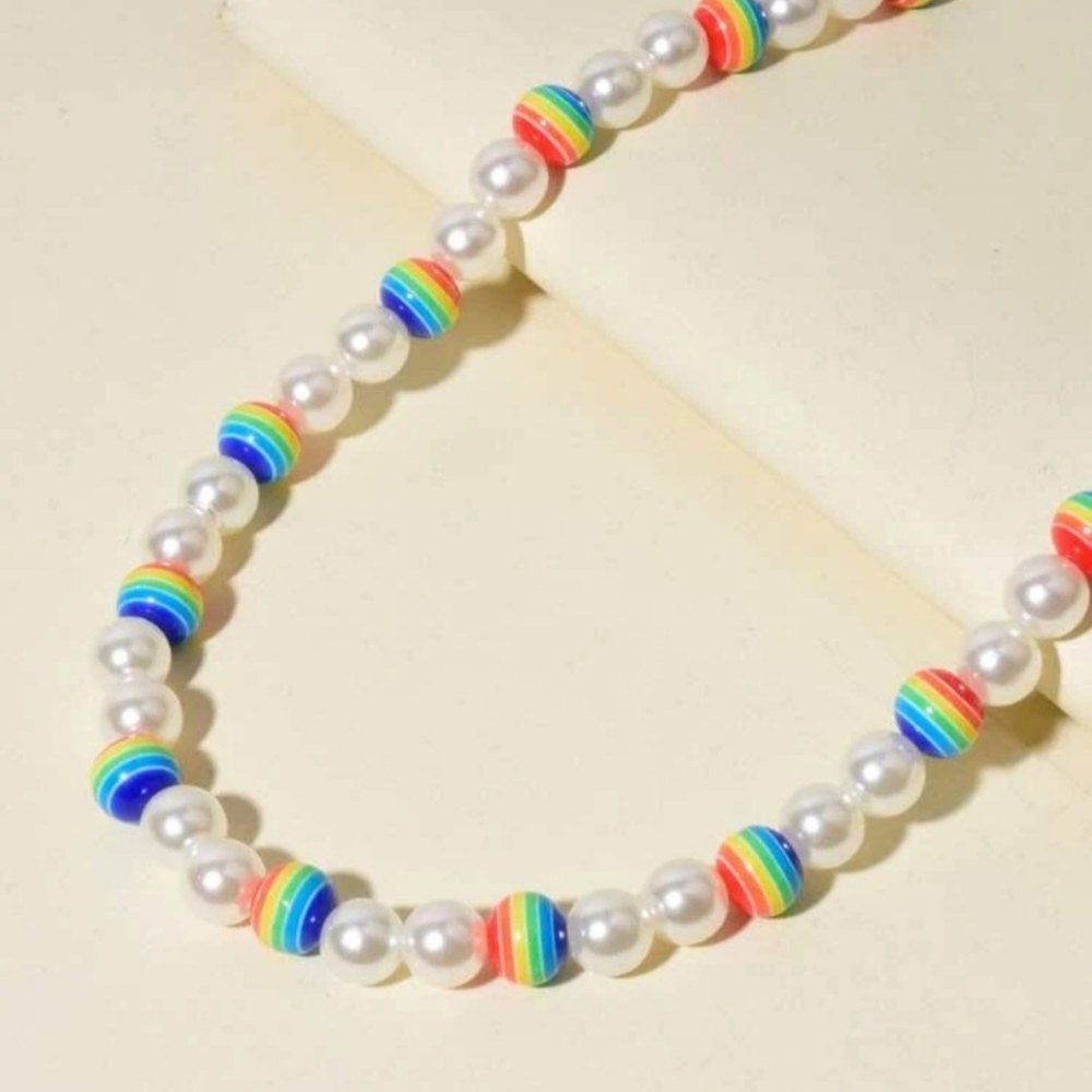 Beaded necklace